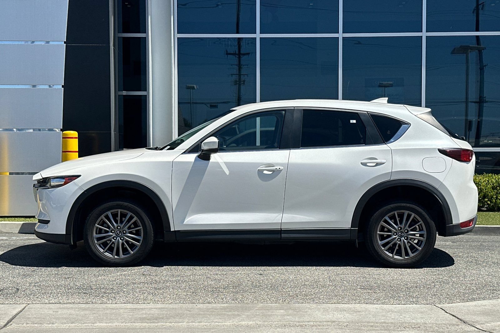 Used 2020 MAZDA CX-5 Touring FWD image 7