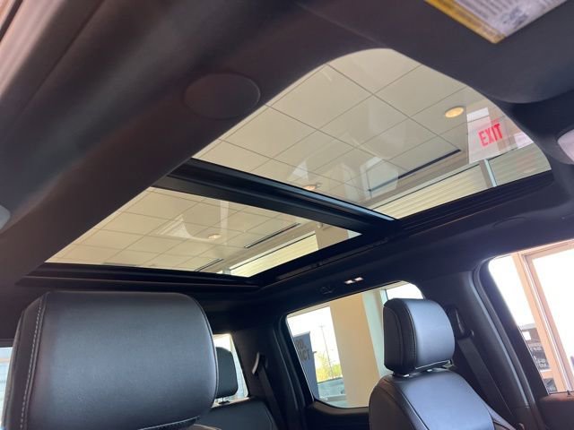 New 2025 Ford F150 Lariat w/ Equipment Group 502A High image 81