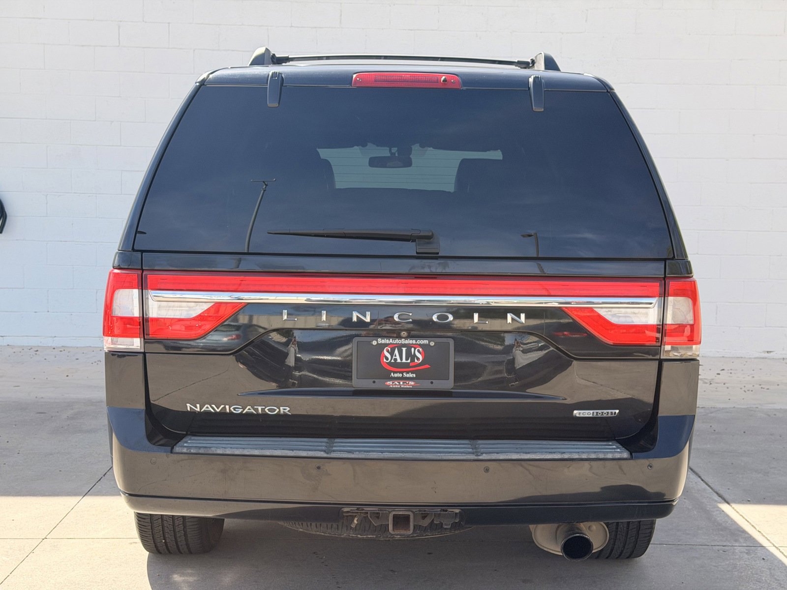Used 2015 Lincoln Navigator 4WD image 5