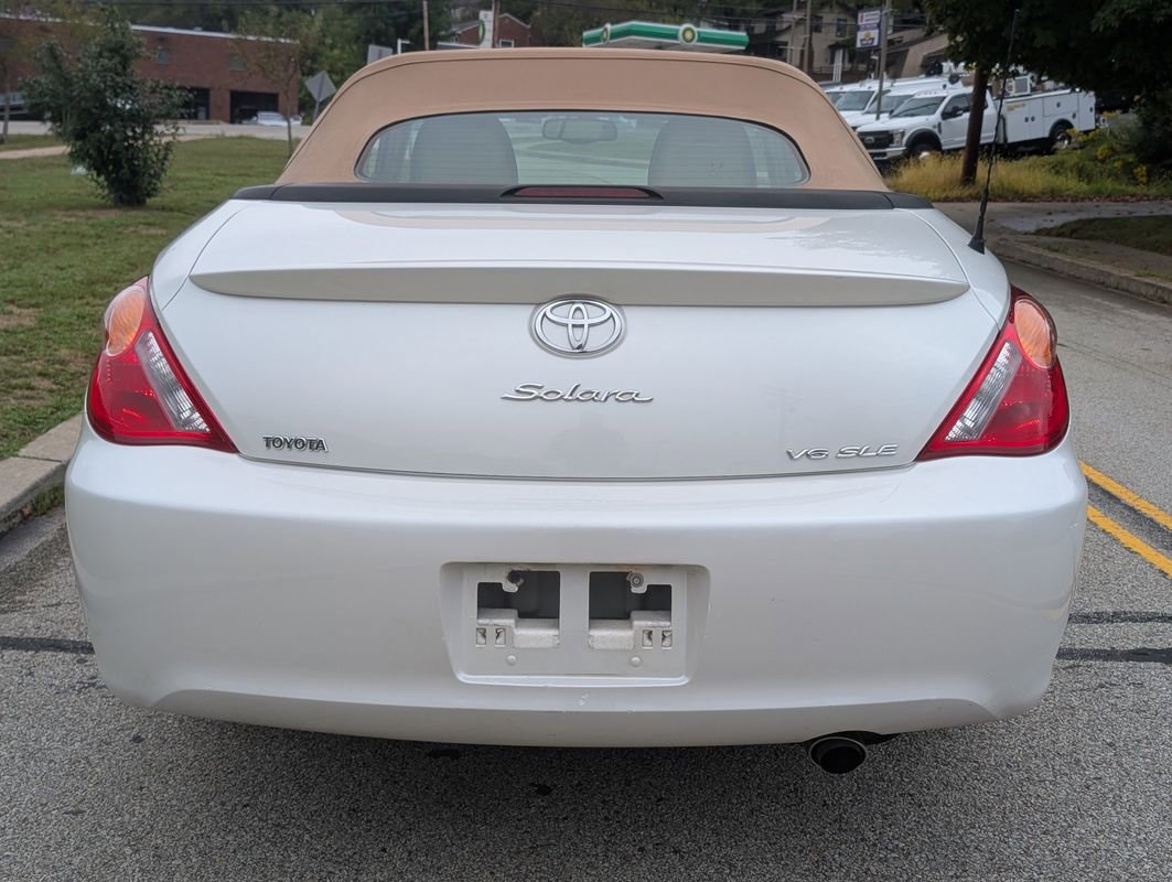 Used 2006 Toyota Solara SLE image 8