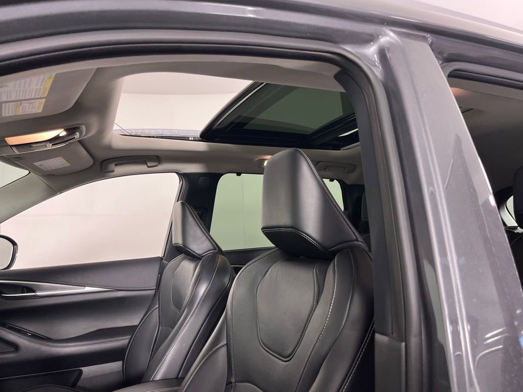 Used 2023 INFINITI QX60 Luxe w/ Cargo Package image 18