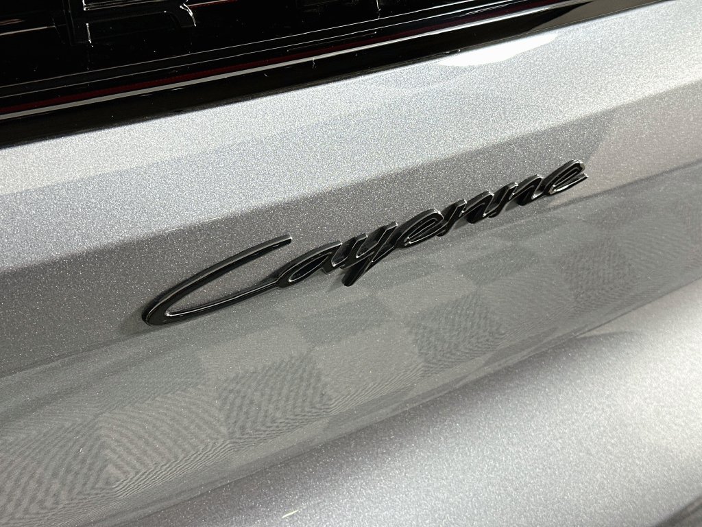 New 2026 Porsche Cayenne AWD/4WD image 34