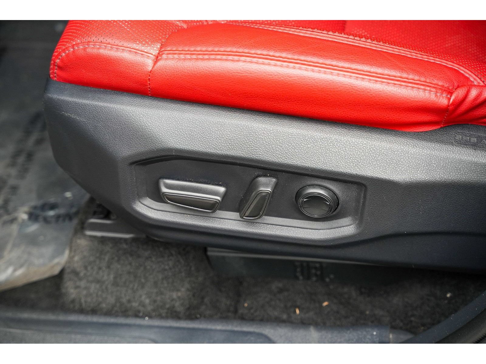 Used 2025 Toyota Tundra TRD Pro AWD/4WD image 20