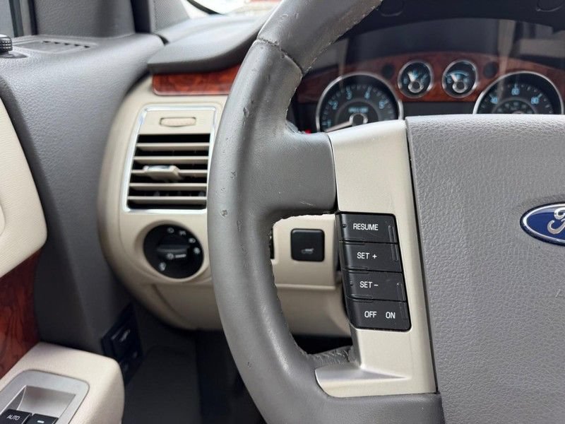 Used 2012 Ford Flex Limited w/ Equipment Group Order Code FWD image 14