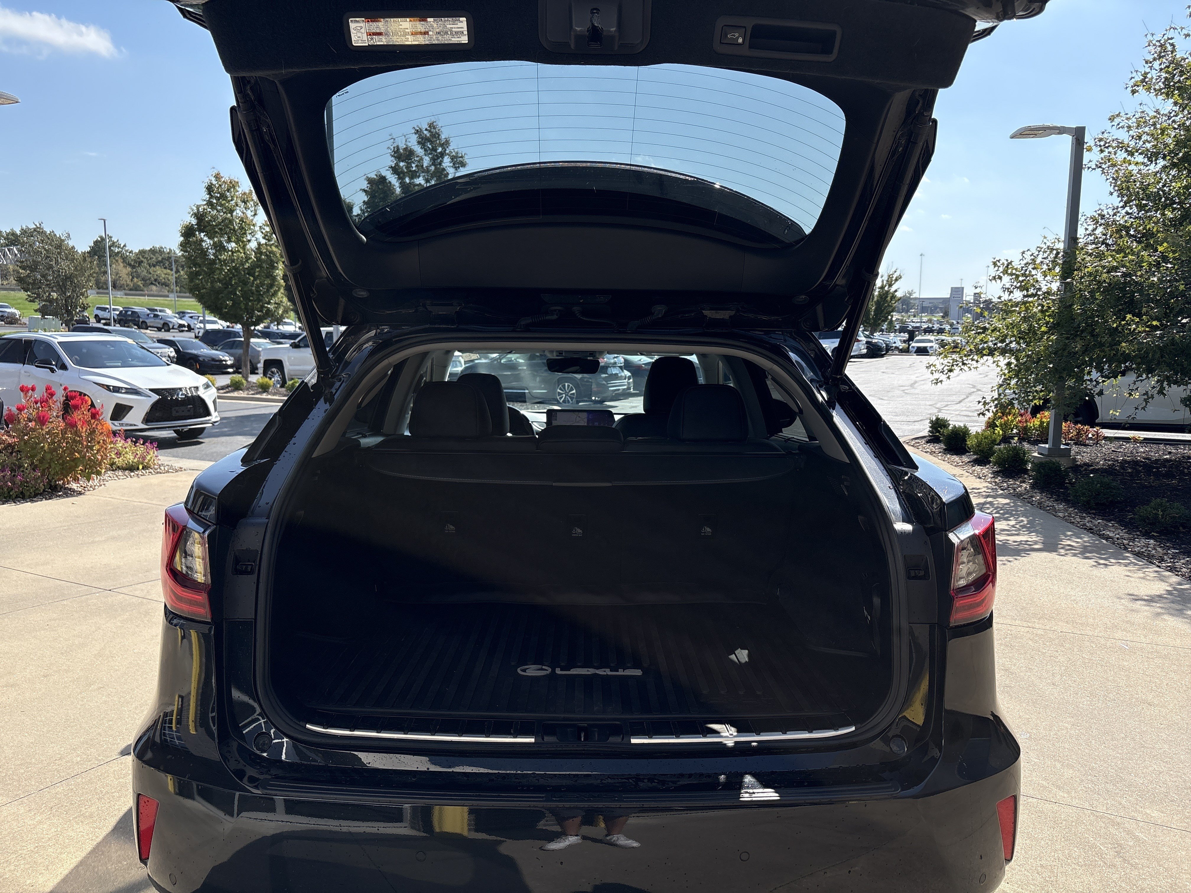 Used 2018 Lexus RX 350 AWD w/ Luxury Package image 17