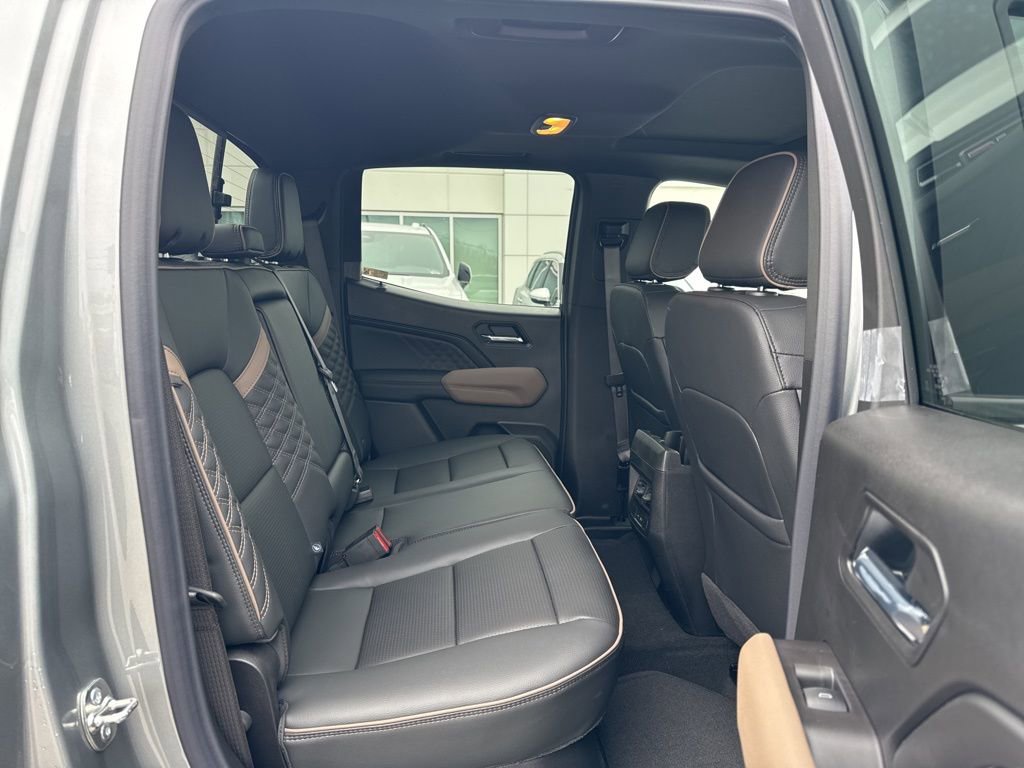 New 2026 GMC Canyon Denali image 25