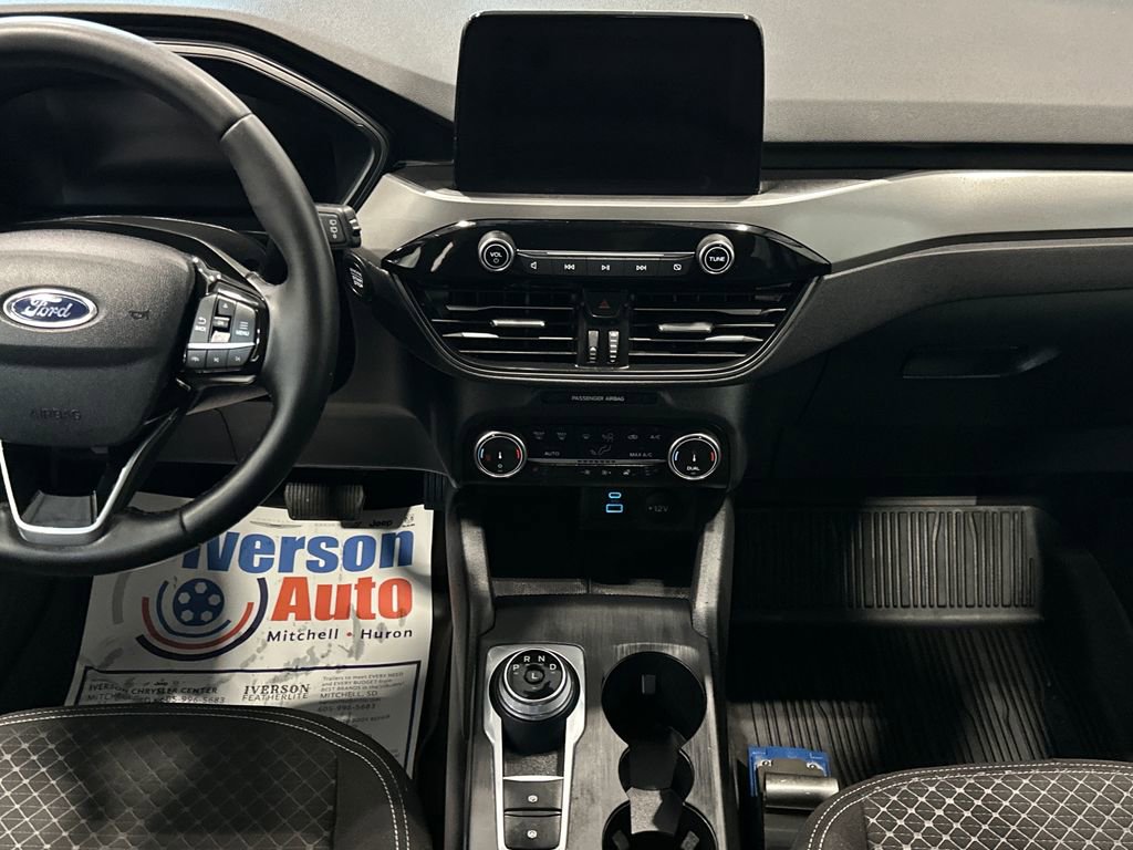 Used 2023 Ford Escape Active w/ Cold Weather Package FWD image 30