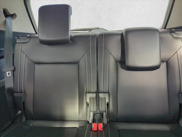 Used 2021 Volkswagen Atlas SE w/ Towing Package image 18