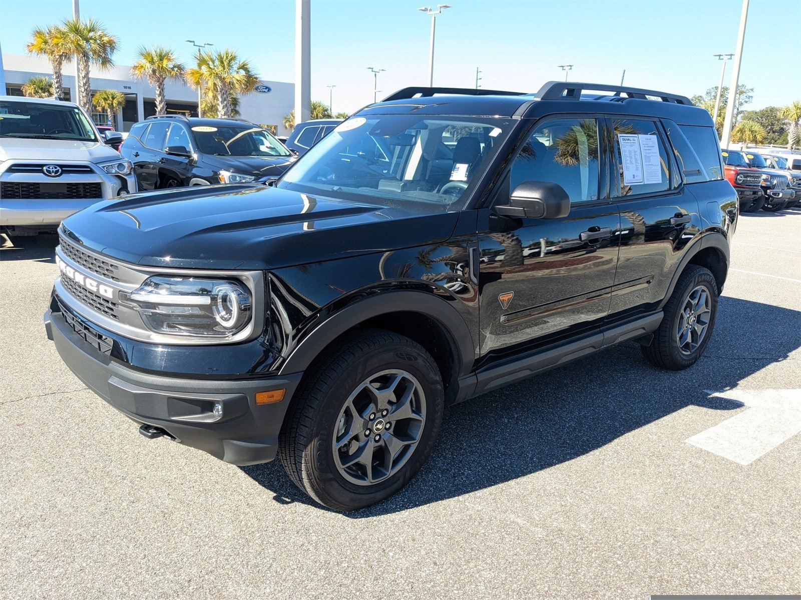 Used 2021 Ford Bronco Sport Badlands image 8