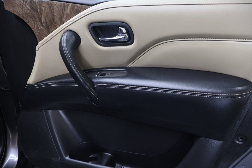 Used 2023 INFINITI QX80 Premium Select w/ Cargo Package image 11