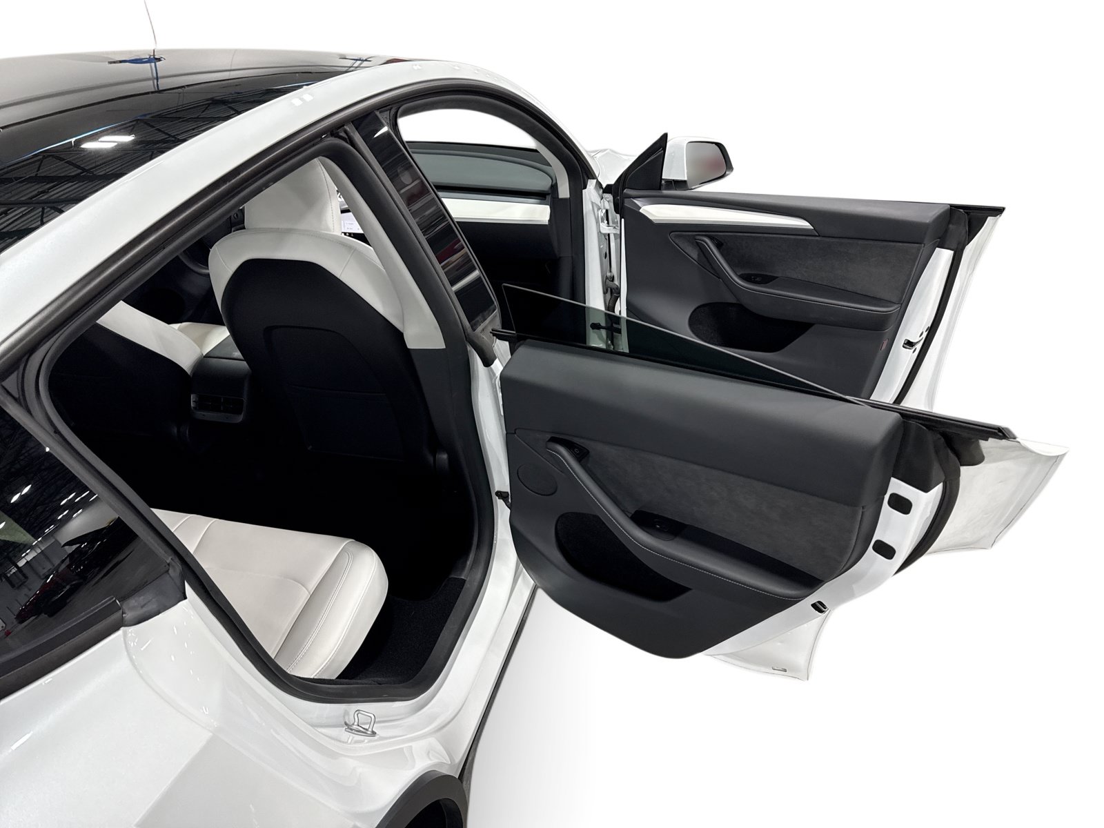 Certified 2023 Tesla Model Y Long Range AWD/4WD image 12