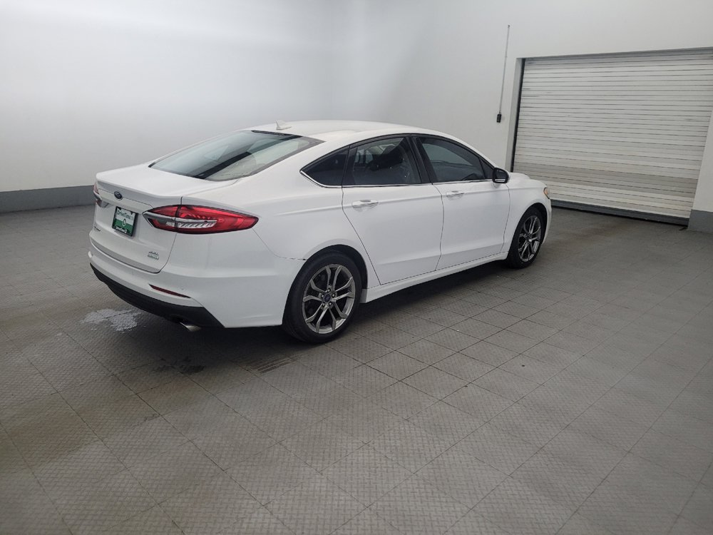 Used 2020 Ford Fusion SEL FWD image 10