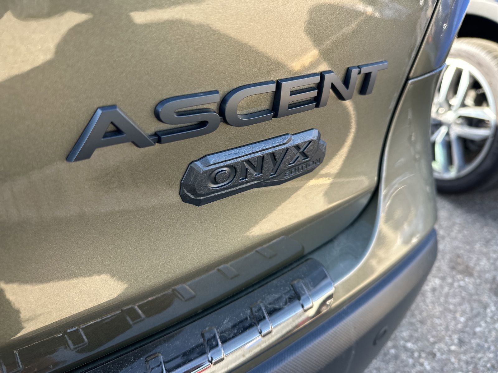 Used 2025 Subaru Ascent Bronze Edition image 5