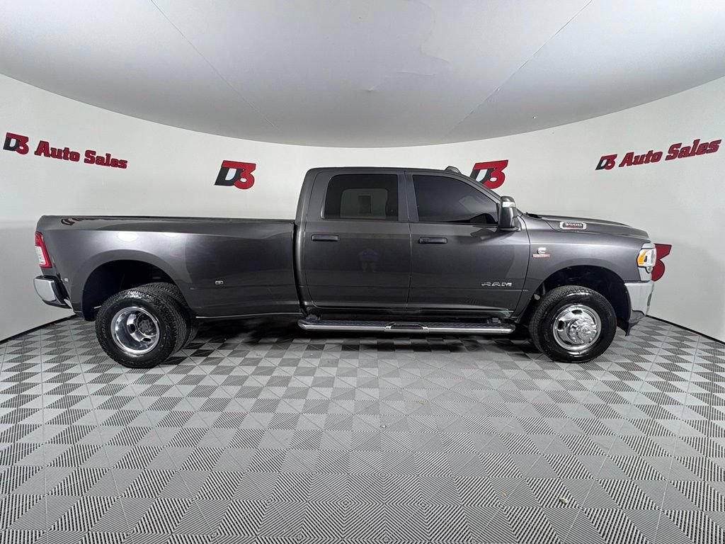Used 2024 RAM 3500 Big Horn AWD/4WD image 7