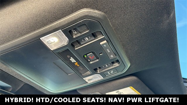 Used 2024 Toyota Sequoia Platinum image 19