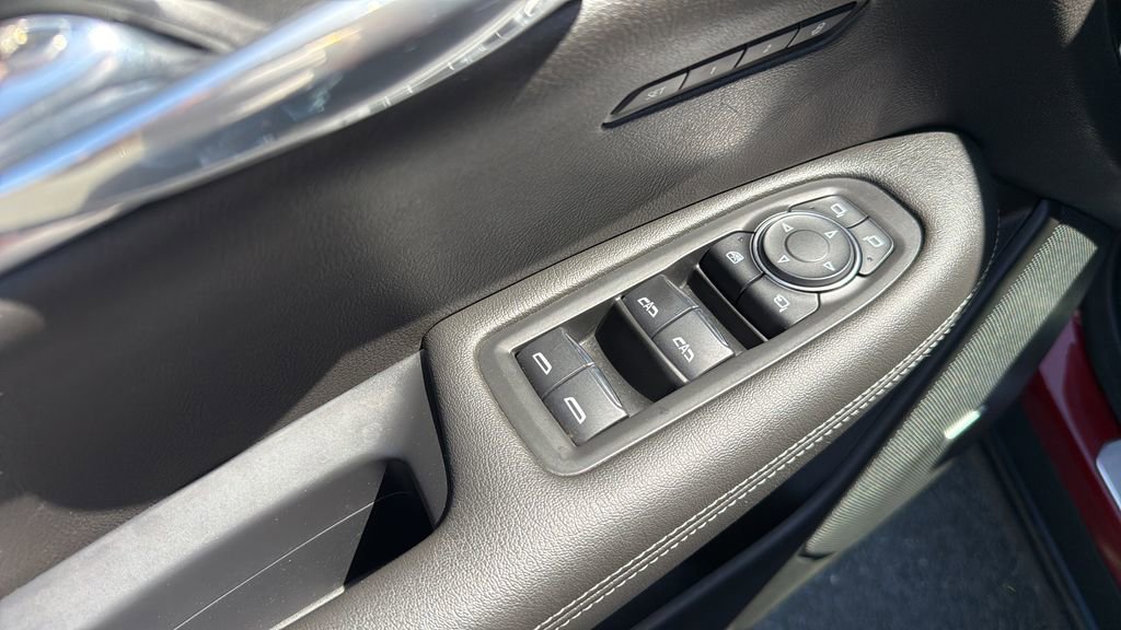 Used 2022 Cadillac XT6 Luxury AWD/4WD image 29