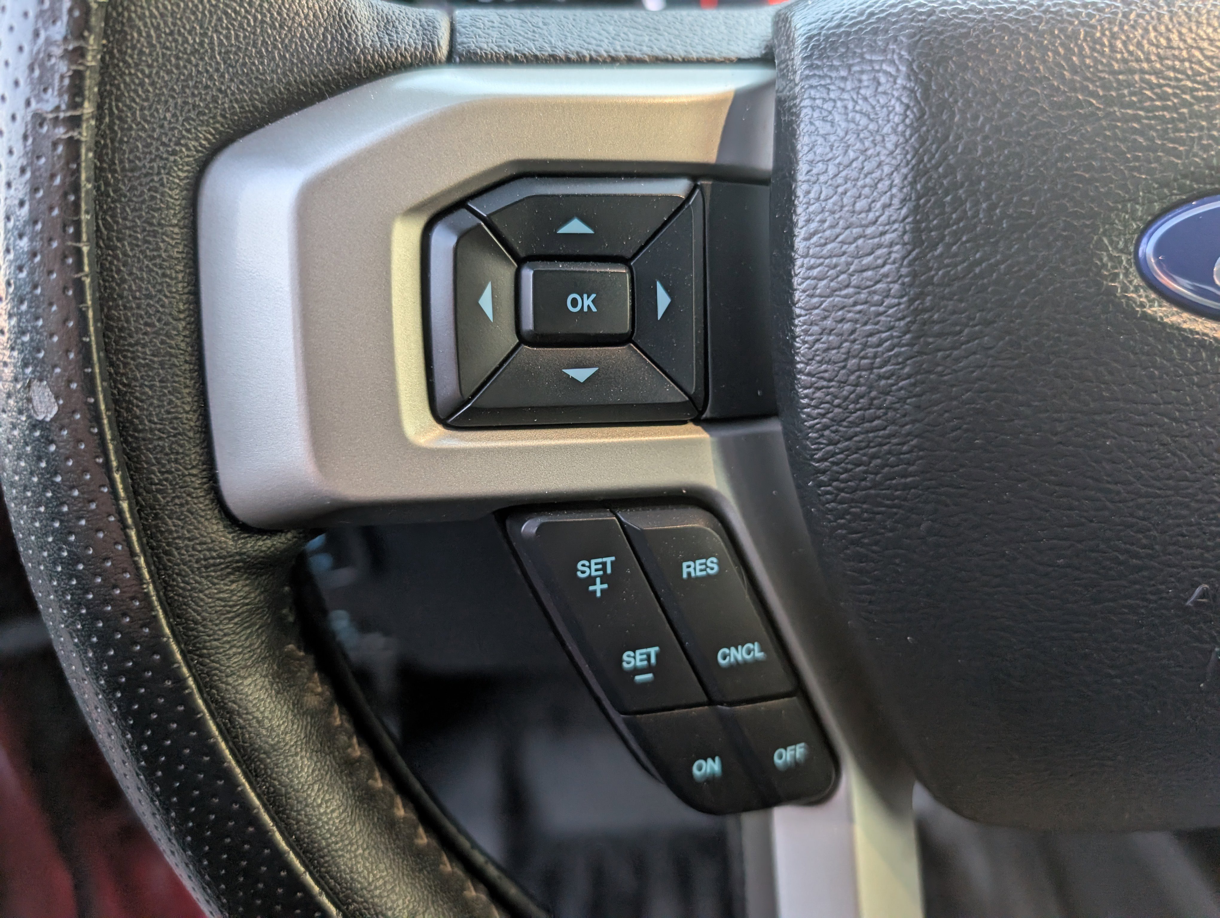 Used 2019 Ford F250 Lariat w/ Lariat Ultimate Package image 17