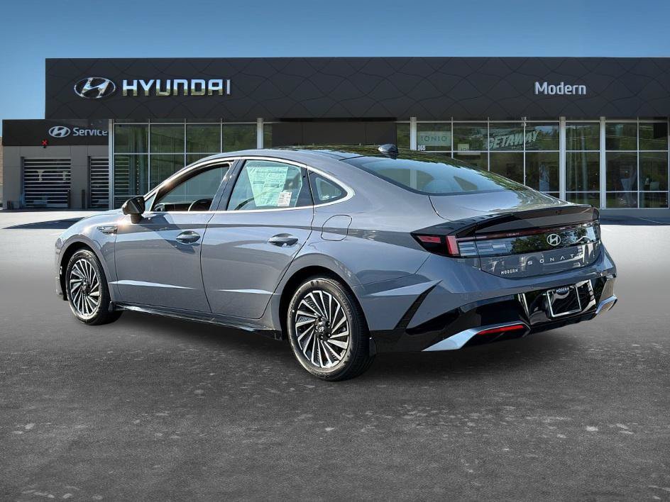 New 2026 Hyundai Sonata Limited FWD image 4