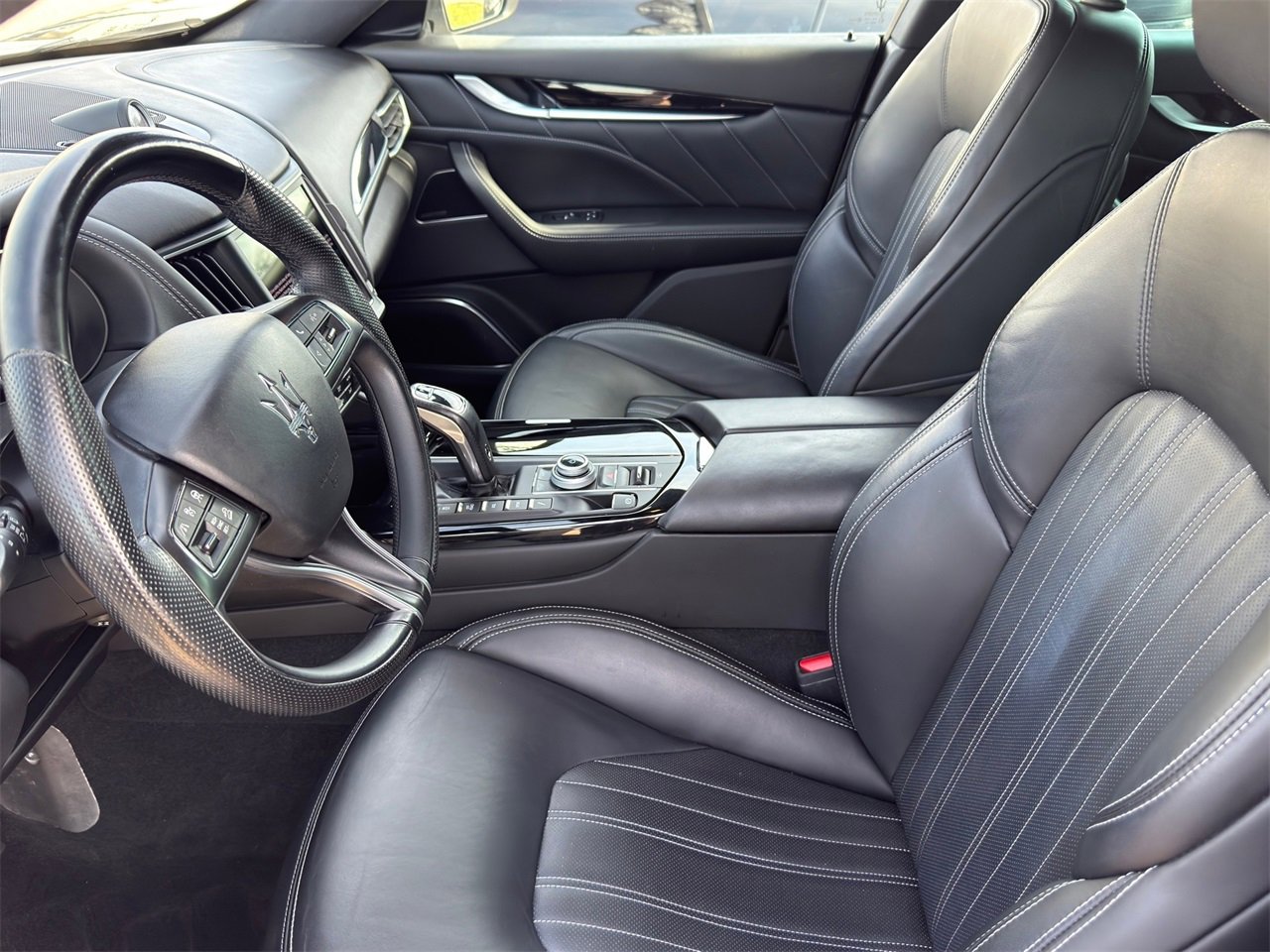 Certified 2023 Maserati Levante GT image 14