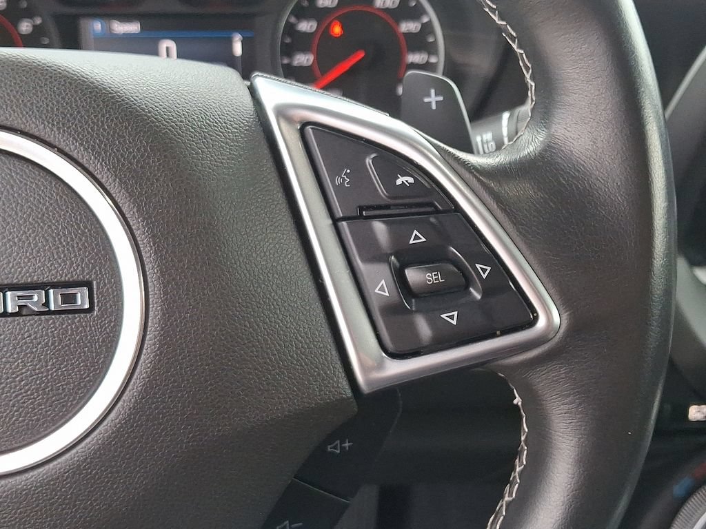 Used 2019 Chevrolet Camaro LT w/ Technology Package RWD image 22