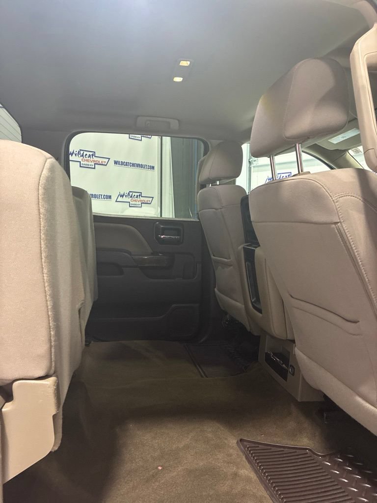 Used 2018 Chevrolet Silverado 1500 LT w/ All Star Edition AWD/4WD image 34