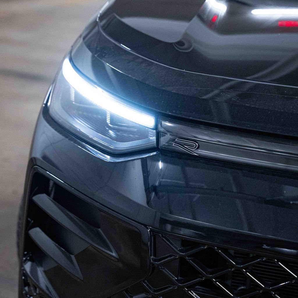 New 2026 Volkswagen Tiguan SE R-Line AWD/4WD image 3