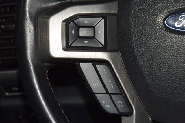 Used 2022 Ford F450 Platinum w/ FX4 Off-Road Package image 41