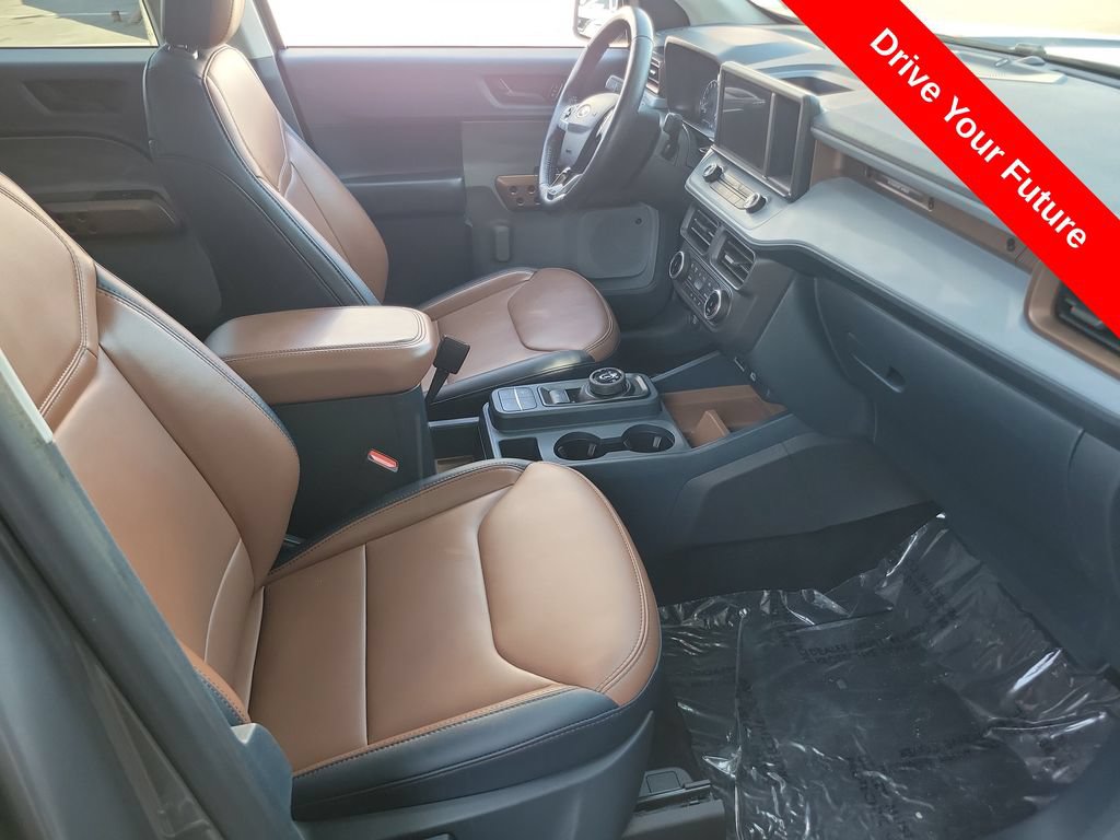 Used 2022 Ford Maverick Lariat w/ Lariat Luxury Package FWD image 15