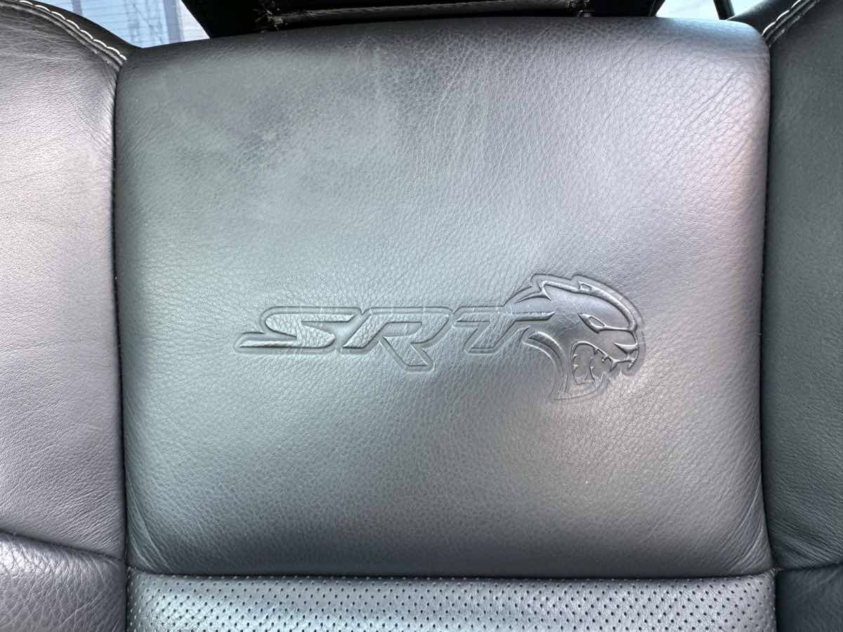 Used 2018 Dodge Charger SRT Hellcat w/ Harman/Kardon Audio Group RWD image 27