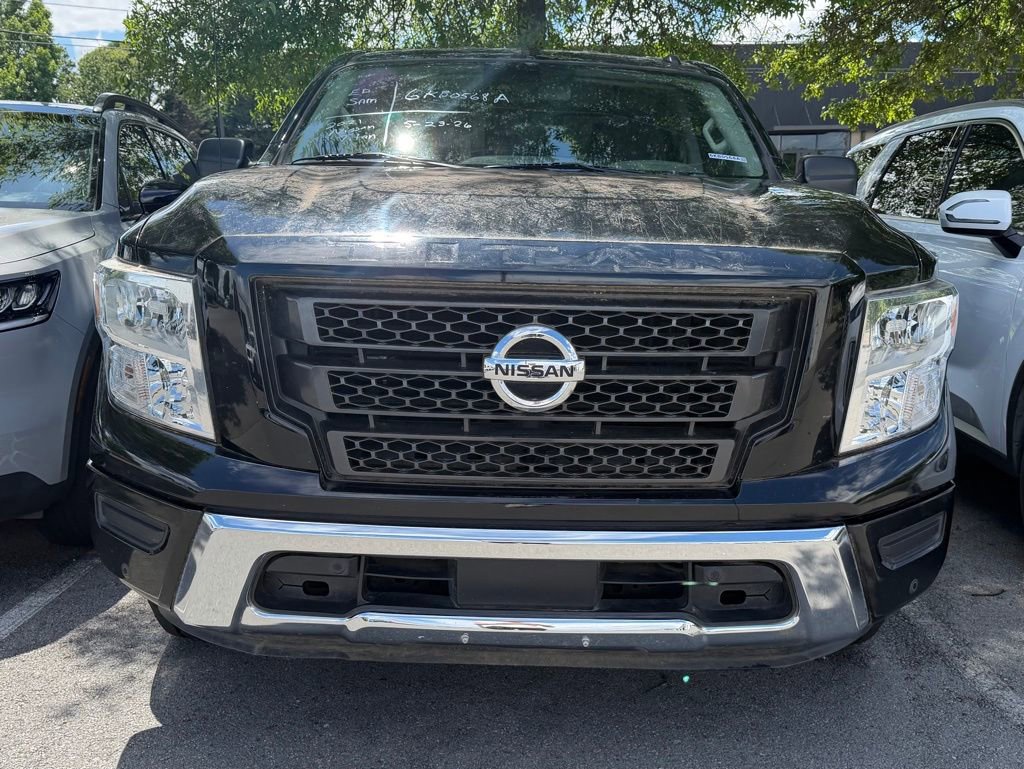 Used 2021 Nissan Titan SV w/ SV Convenience Package RWD image 11
