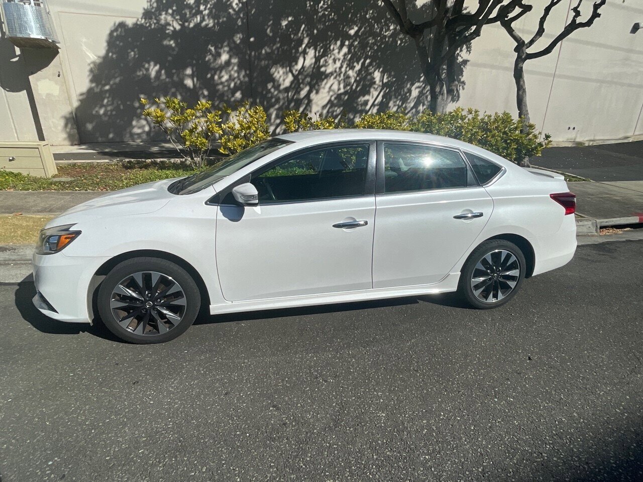 Used 2018 Nissan Sentra SR w/ Technology Package