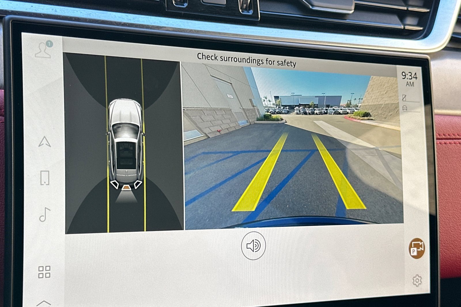 Used 2025 Jaguar F-PACE R-Dynamic S image 23