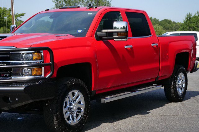 Used 2019 Chevrolet Silverado 2500 LTZ w/ Duramax Plus Package AWD/4WD image 51