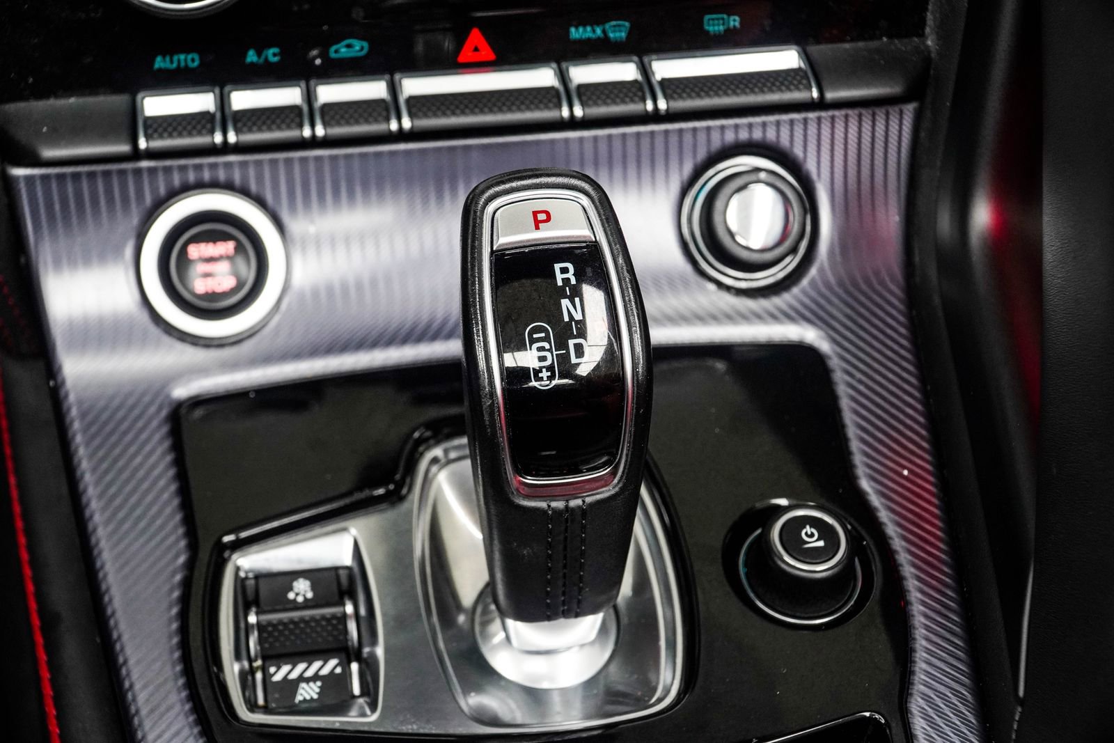 Used 2023 Jaguar F-TYPE R-Dynamic AWD/4WD image 24