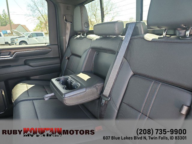 Used 2024 Chevrolet Silverado 3500 High Country w/ High Country Premium Package AWD/4WD image 31