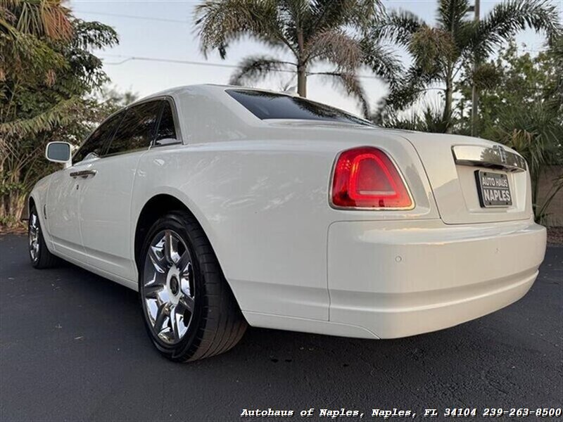 Used 2010 Rolls-Royce Ghost RWD image 6