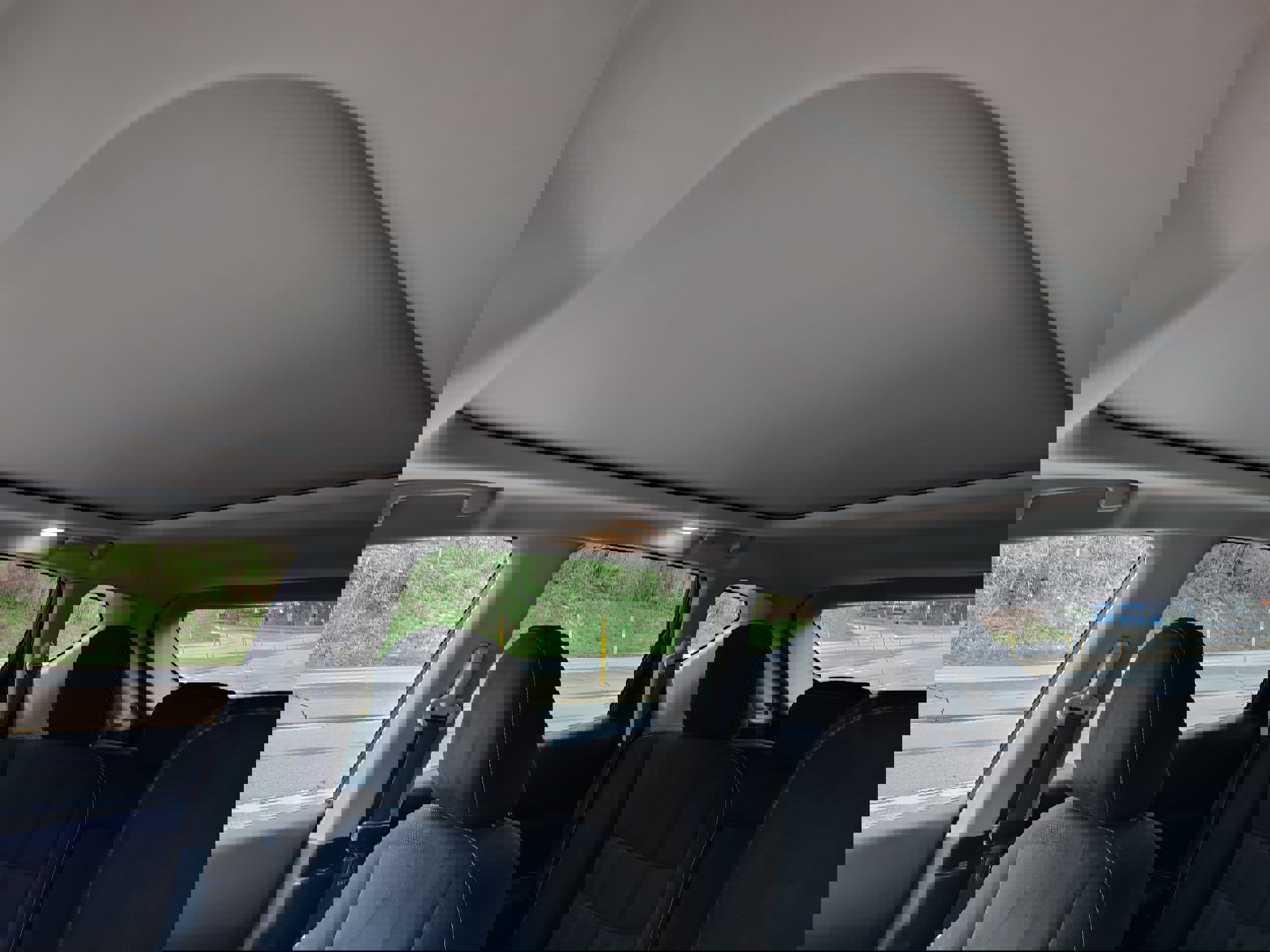 Used 2018 Nissan Murano SV w/ Premium Package image 24