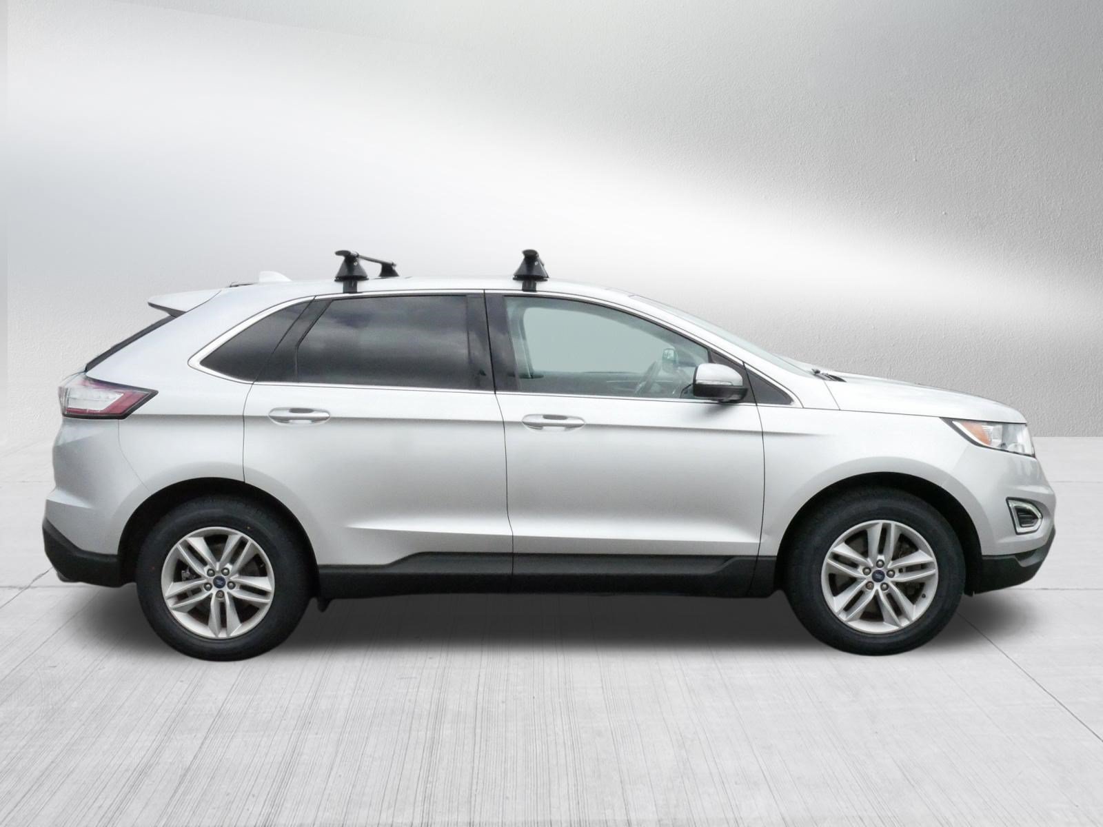 Used 2018 Ford Edge SEL w/ Equipment Group 201A AWD/4WD image 8