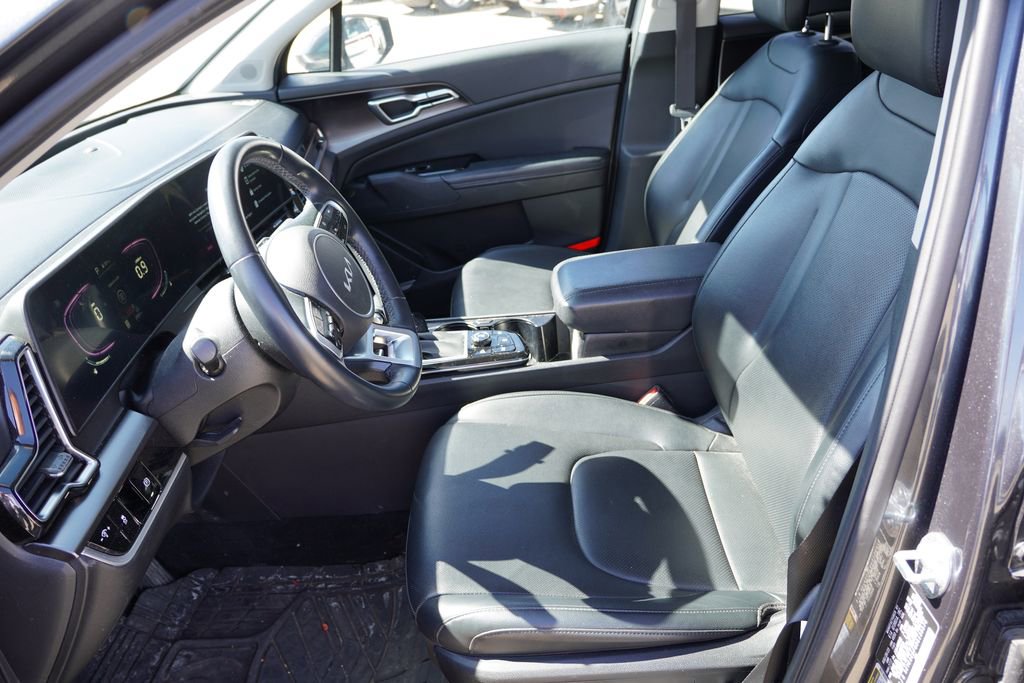 Certified 2024 Kia Sportage EX image 4