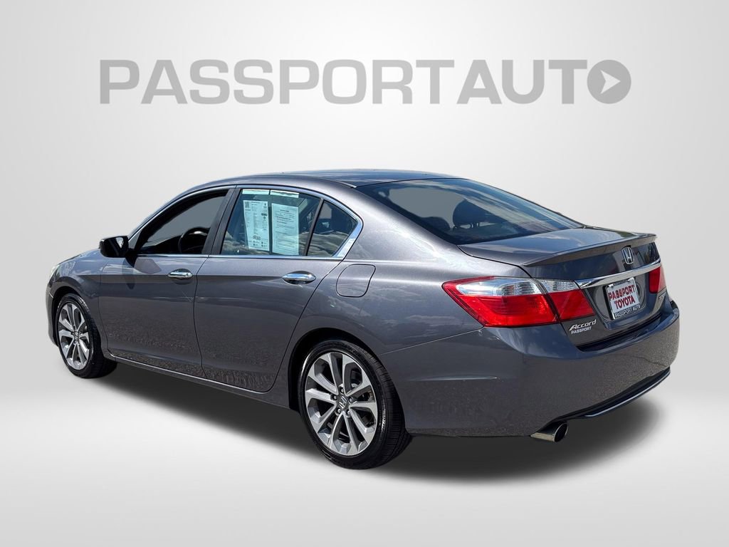 Used 2013 Honda Accord Sport image 3