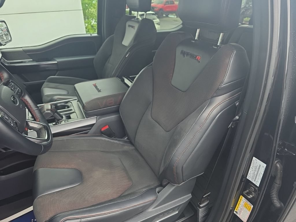 Used 2025 Ford F150 Raptor w/ Equipment Group 803A Raptor R AWD/4WD image 13