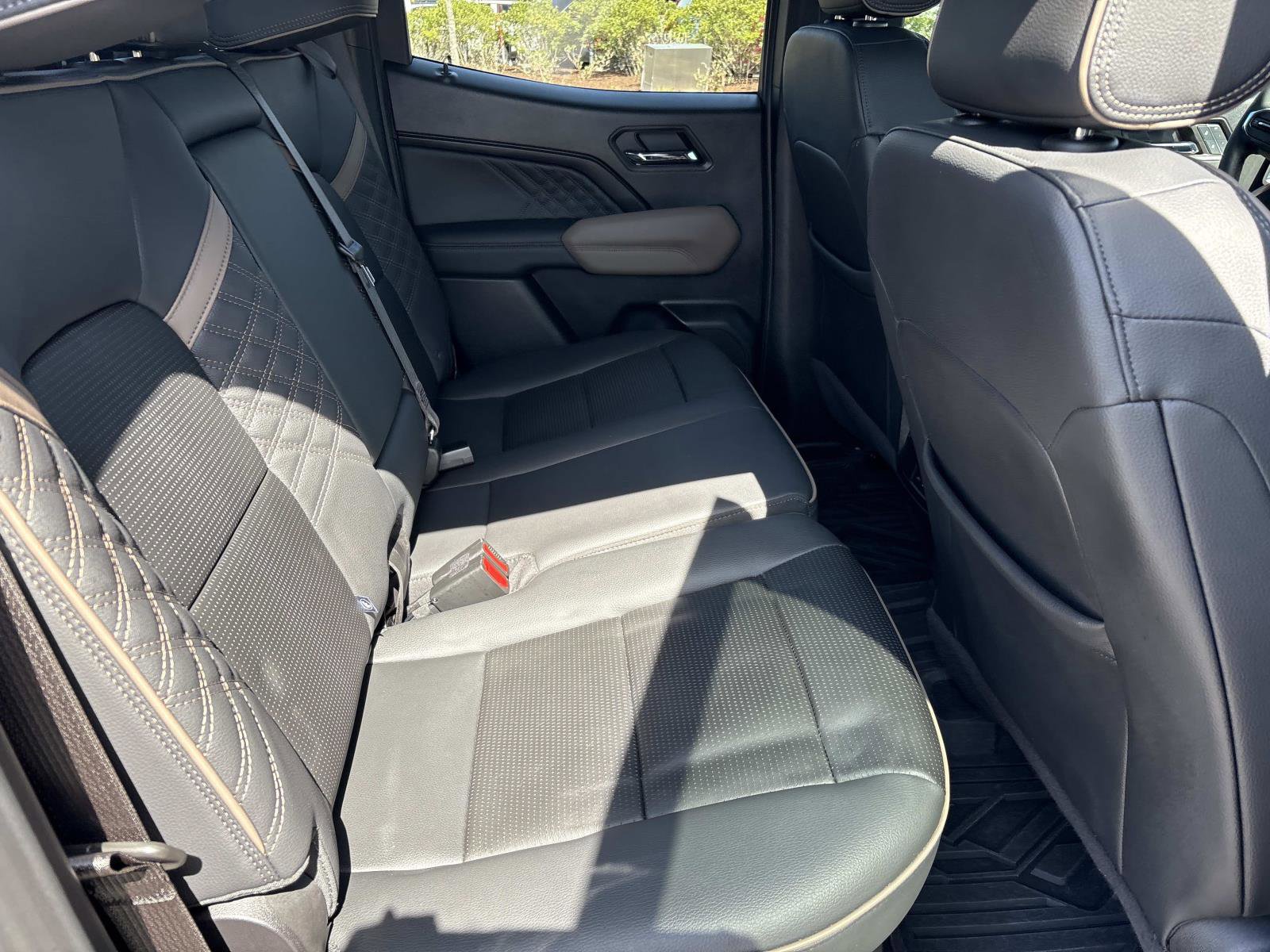 Certified 2024 GMC Canyon Denali image 34