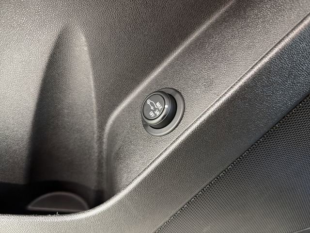 Certified 2024 Chevrolet Equinox LT w/ LPO, Floor Liner Package image 24