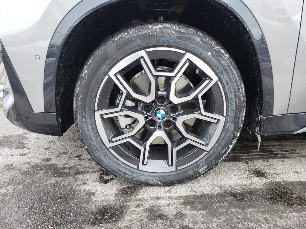 New 2026 BMW X1 xDrive28i w/ Technology Package AWD/4WD image 29