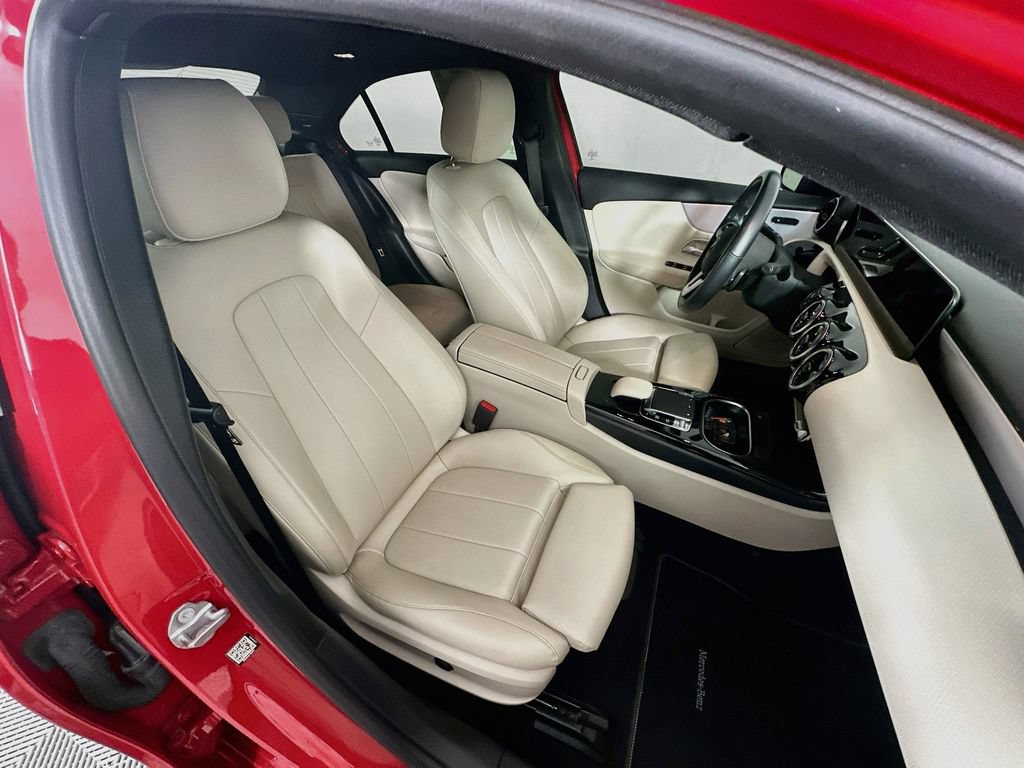 Used 2020 Mercedes-Benz A 220 4MATIC image 36