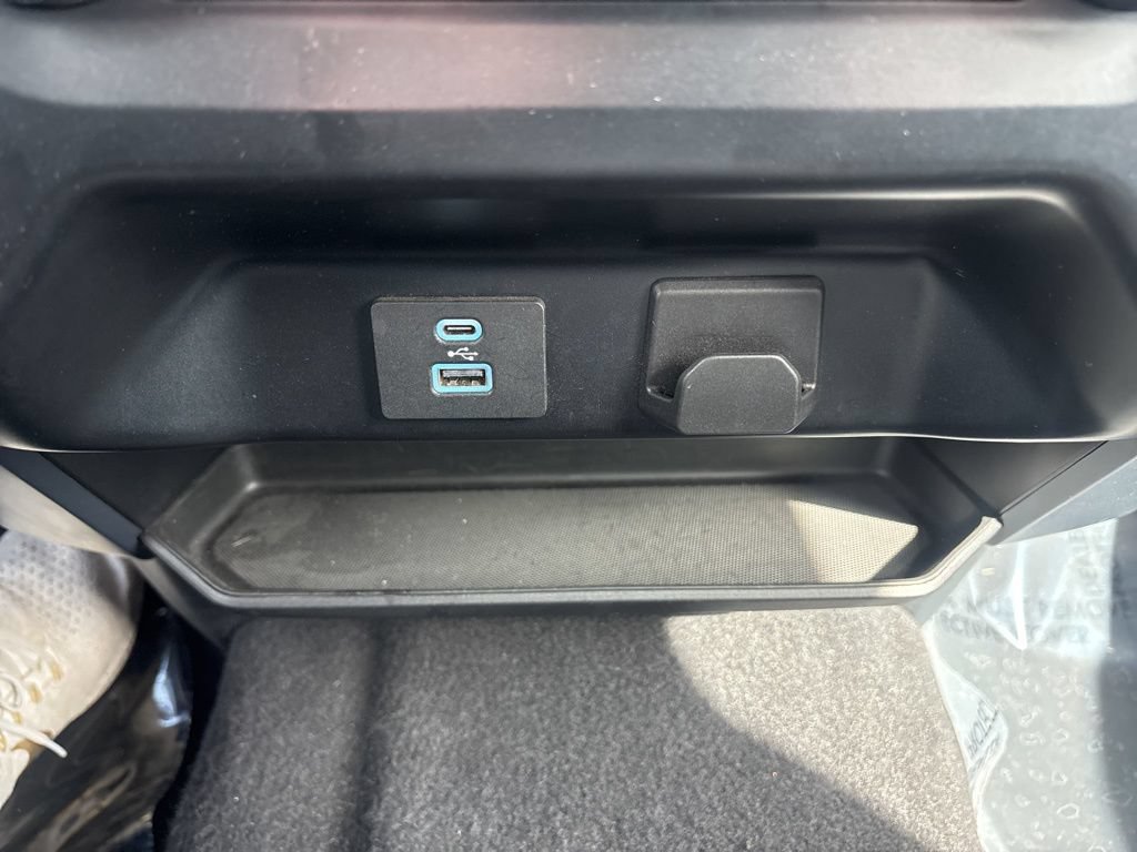 Used 2023 Ford F150 XLT AWD/4WD image 32