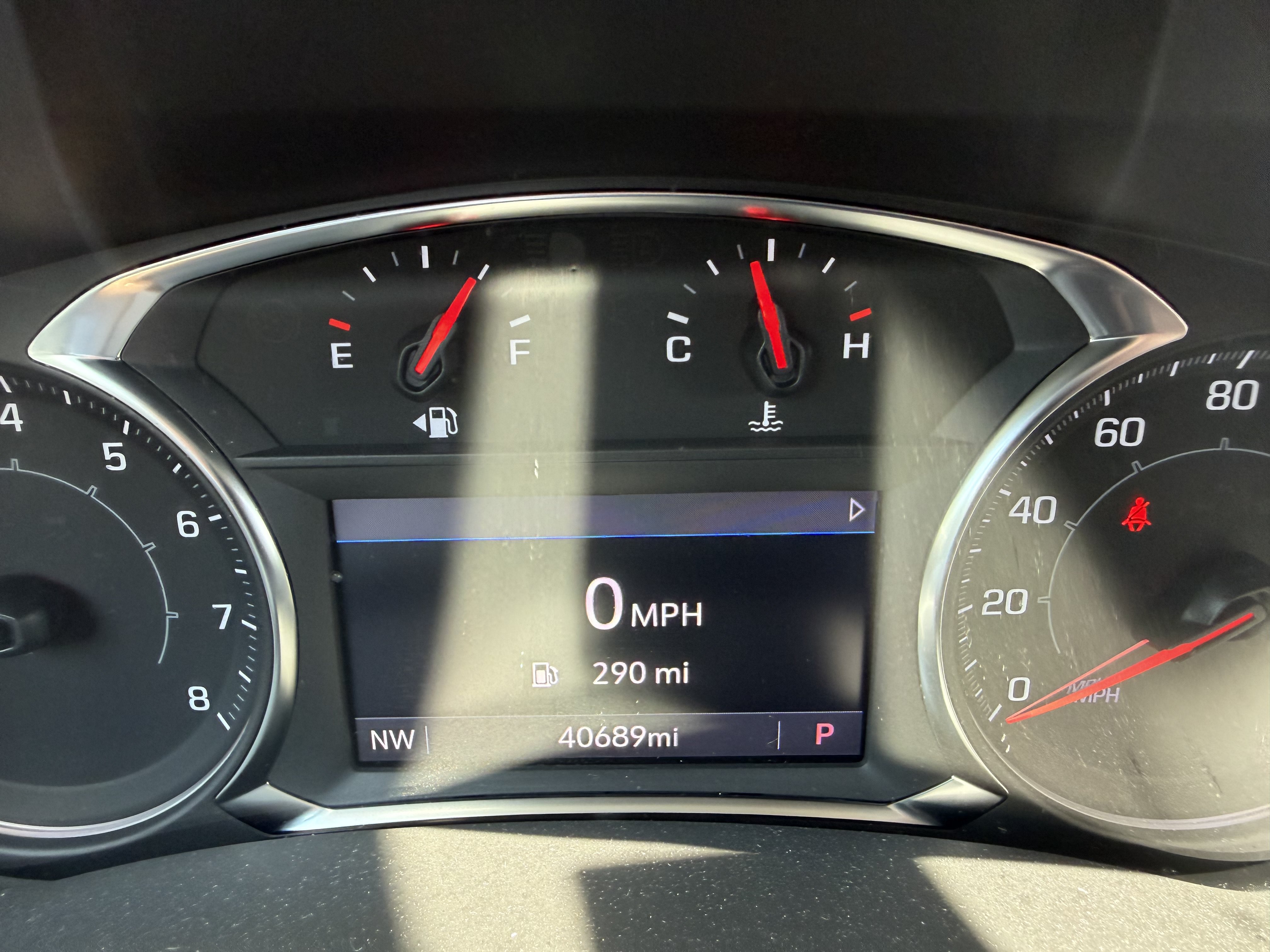 Used 2024 GMC Terrain SLT FWD image 13