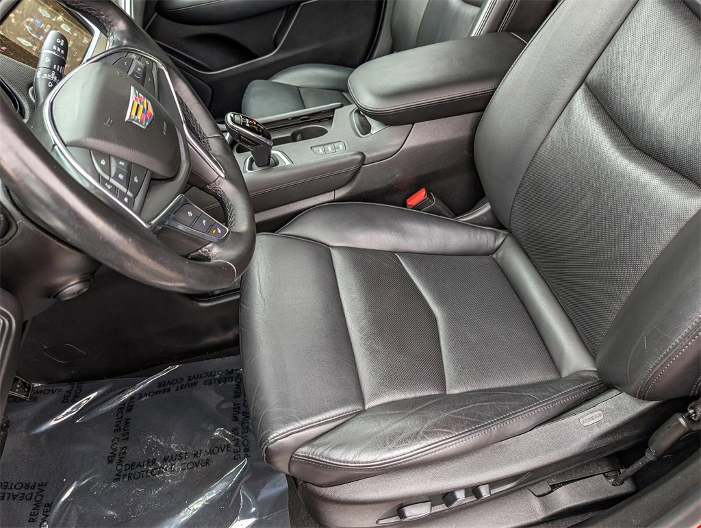 Used 2019 Cadillac XT5 Premium Luxury image 9
