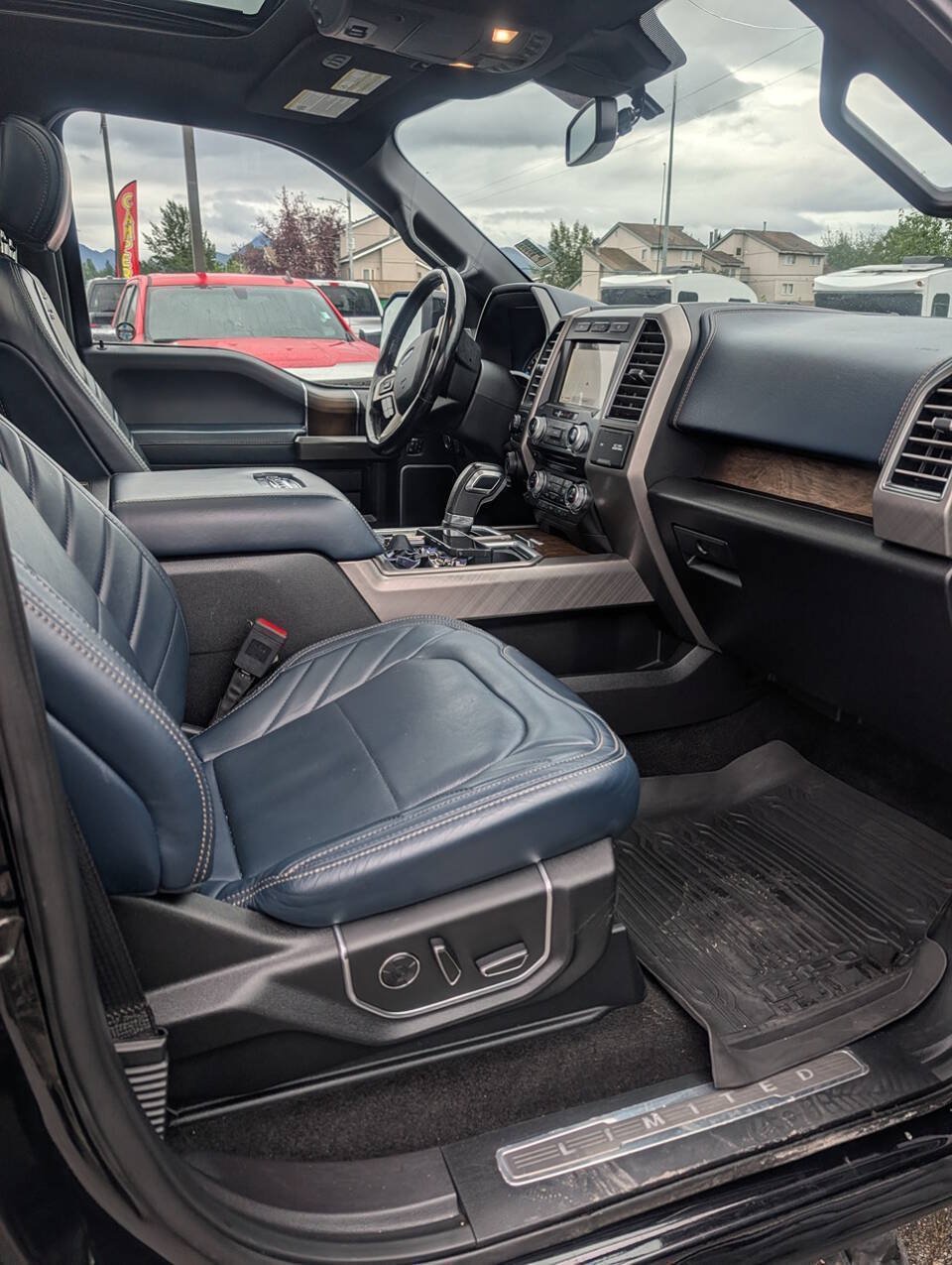Used 2018 Ford F150 Limited AWD/4WD image 51
