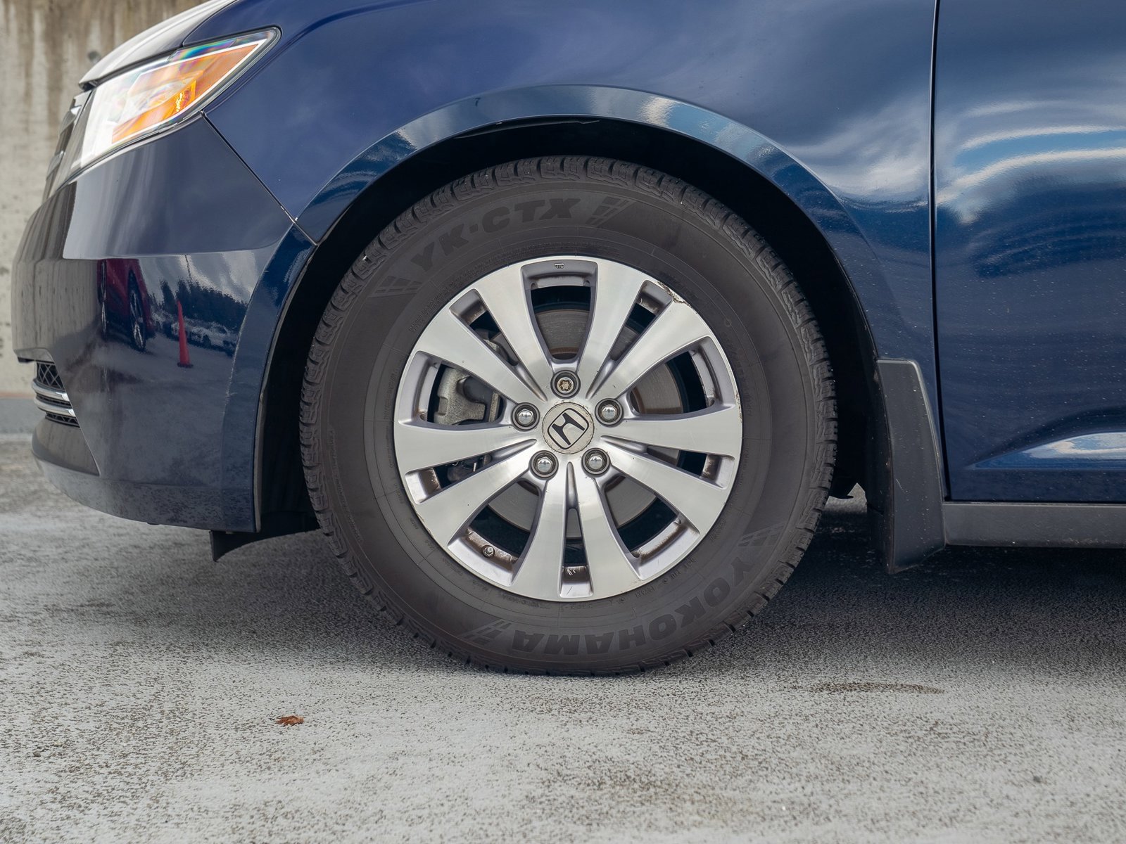 Used 2014 Honda Odyssey EX-L image 12
